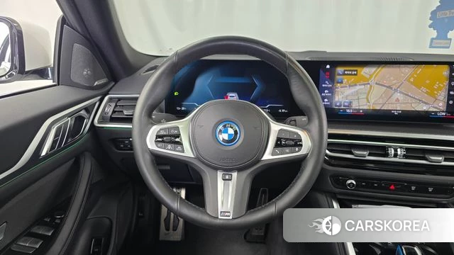 BMW i4 2022 Белый из Кореи, фото 4
