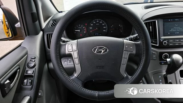 Hyundai The New Grand Starex 2021 Желтый из Кореи, фото 4