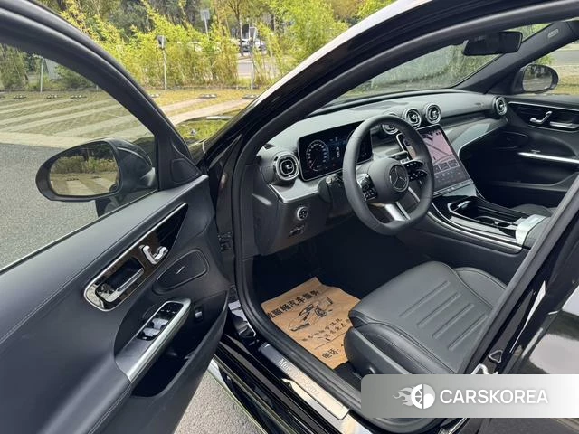 Mercedes-Benz Class C 2023 Черный из Китая, фото 4