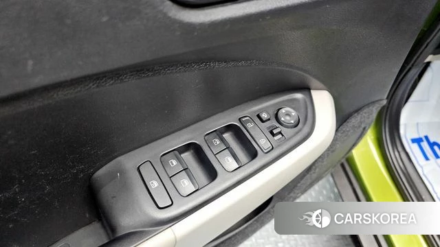 Hyundai Venue 2023 Светло-зеленый из Кореи, фото 4