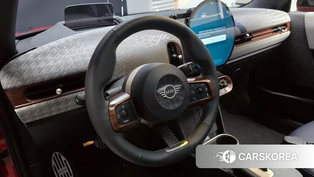 Mini Cooper S 4th Generation 2024 Красный из Кореи, фото 4