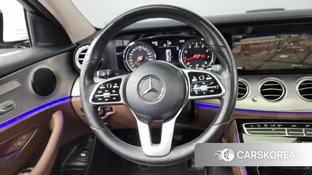 Mercedes-Benz E-Class W213 2018 Белый из Кореи, фото 4