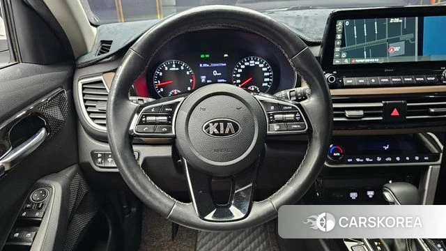 Kia Seltos 2019 Белый из Кореи, фото 4