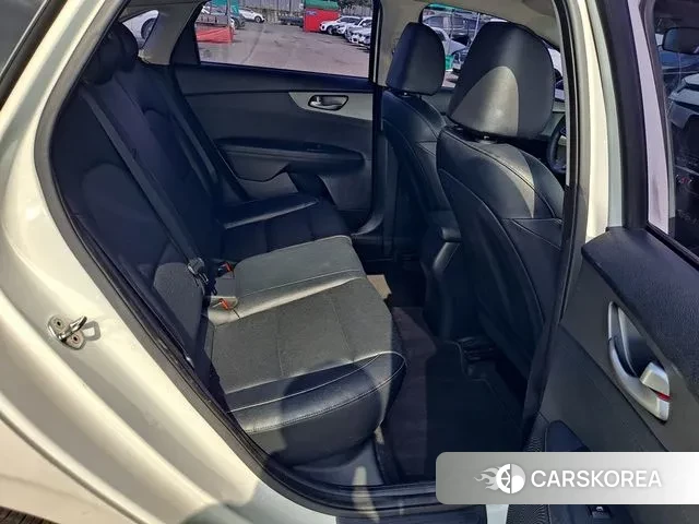 Kia Come New K3 2018 Белый из Кореи, фото 4