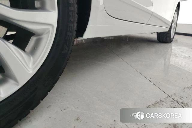 Buick Yinglang 2021 Белый из Китая, фото 4
