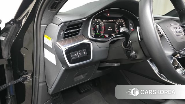 Audi A6 (C8) 2022 Черный из Кореи, фото 4