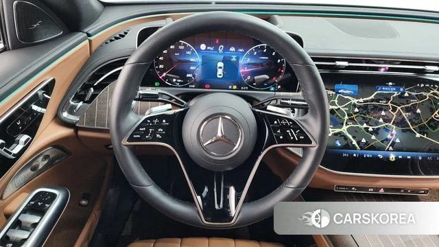 Mercedes-Benz E-Class W214 2024 Белый из Кореи, фото 4