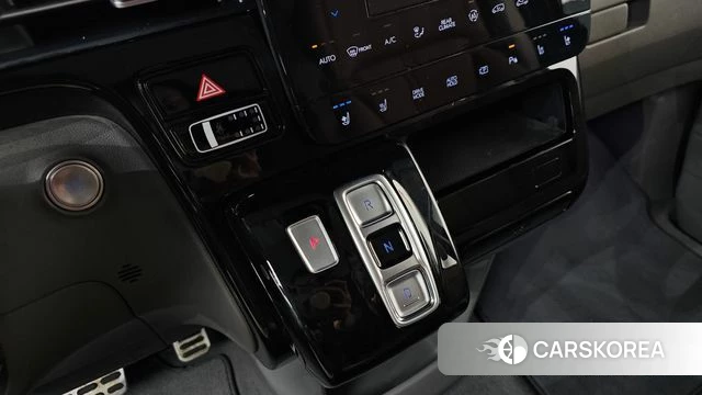 Hyundai Staria 2021 Серый из Кореи, фото 4