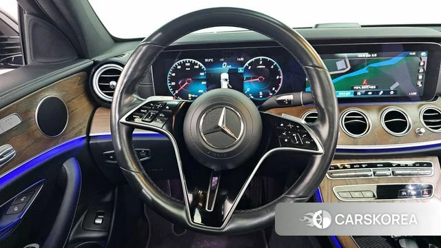 Mercedes-Benz E-Class W213 2021 Черный из Кореи, фото 4
