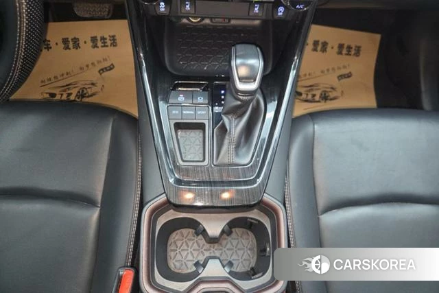 Toyota RAV4 Rongfang 2021 Белый из Китая, фото 4