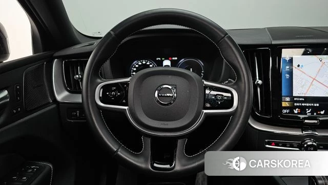 Volvo XC60 second Generation 2021 Белый из Кореи, фото 4