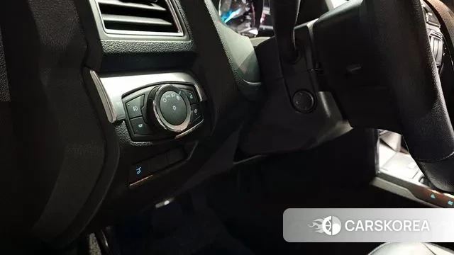 Ford Explorer 2018 Белый из Кореи, фото 4