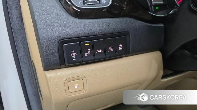 Kia The New Carnival 2018 Белый из Кореи, фото 4