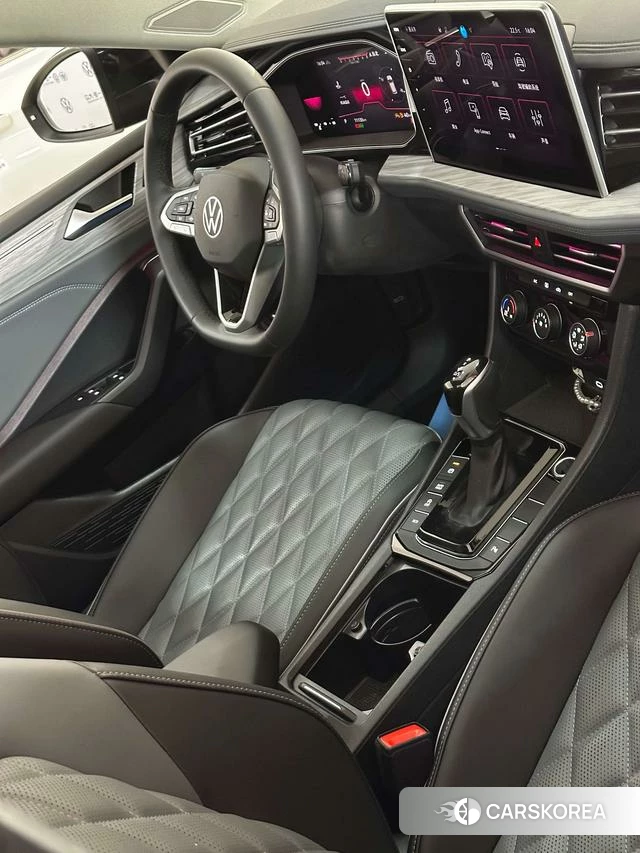 Volkswagen Sagitar 2025 Черный из Китая, фото 4