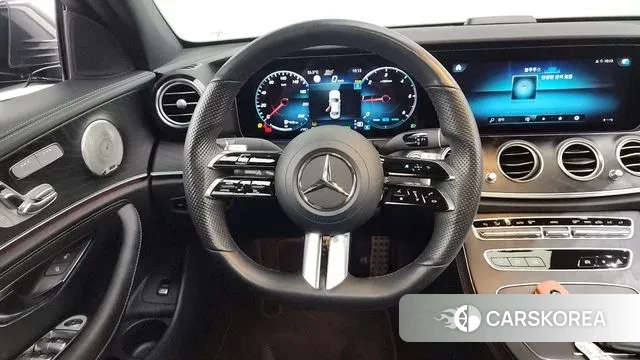 Mercedes-Benz E-Class W213 2022 Серый из Кореи, фото 4