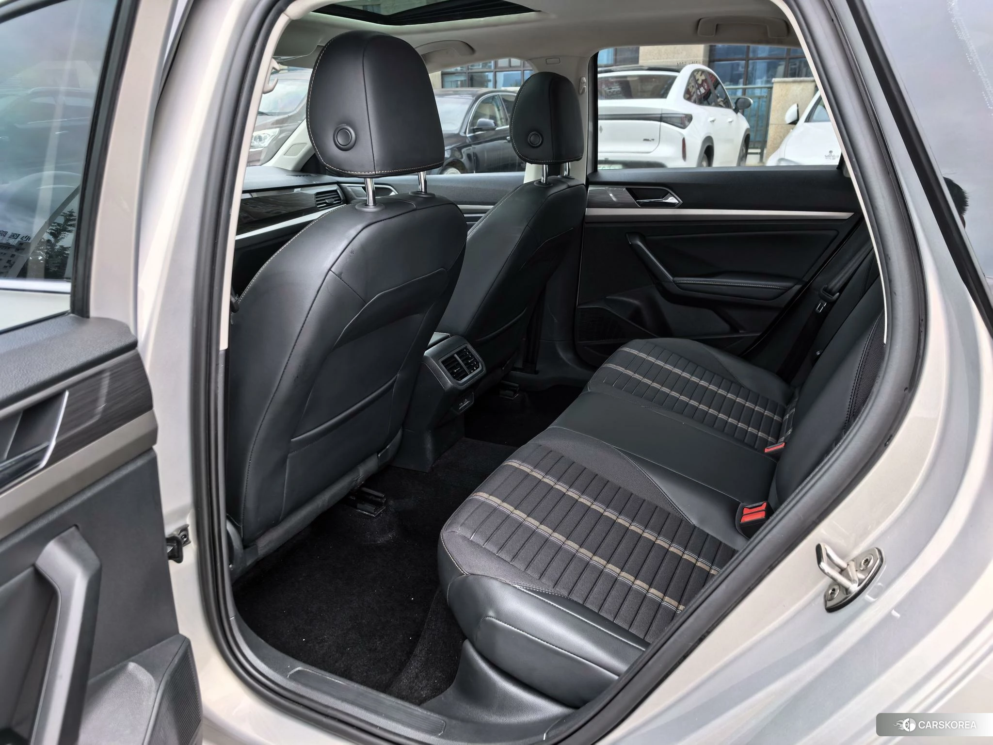Volkswagen Lavida 2020 Желтый из Китая, фото 4