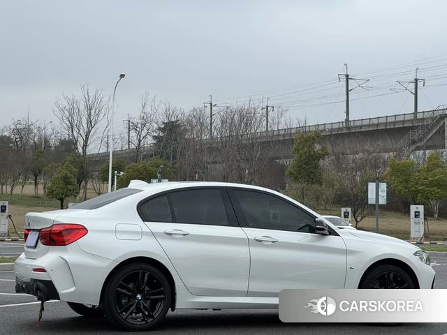 BMW 1 series id 4209371 из Китая 4