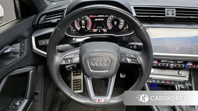 Audi Q3 (F3) 2020 Белый из Кореи, фото 4