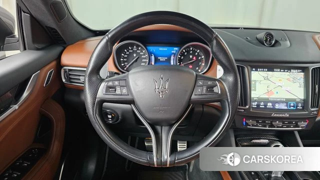 Maserati Levante 2018 Серый из Кореи, фото 4