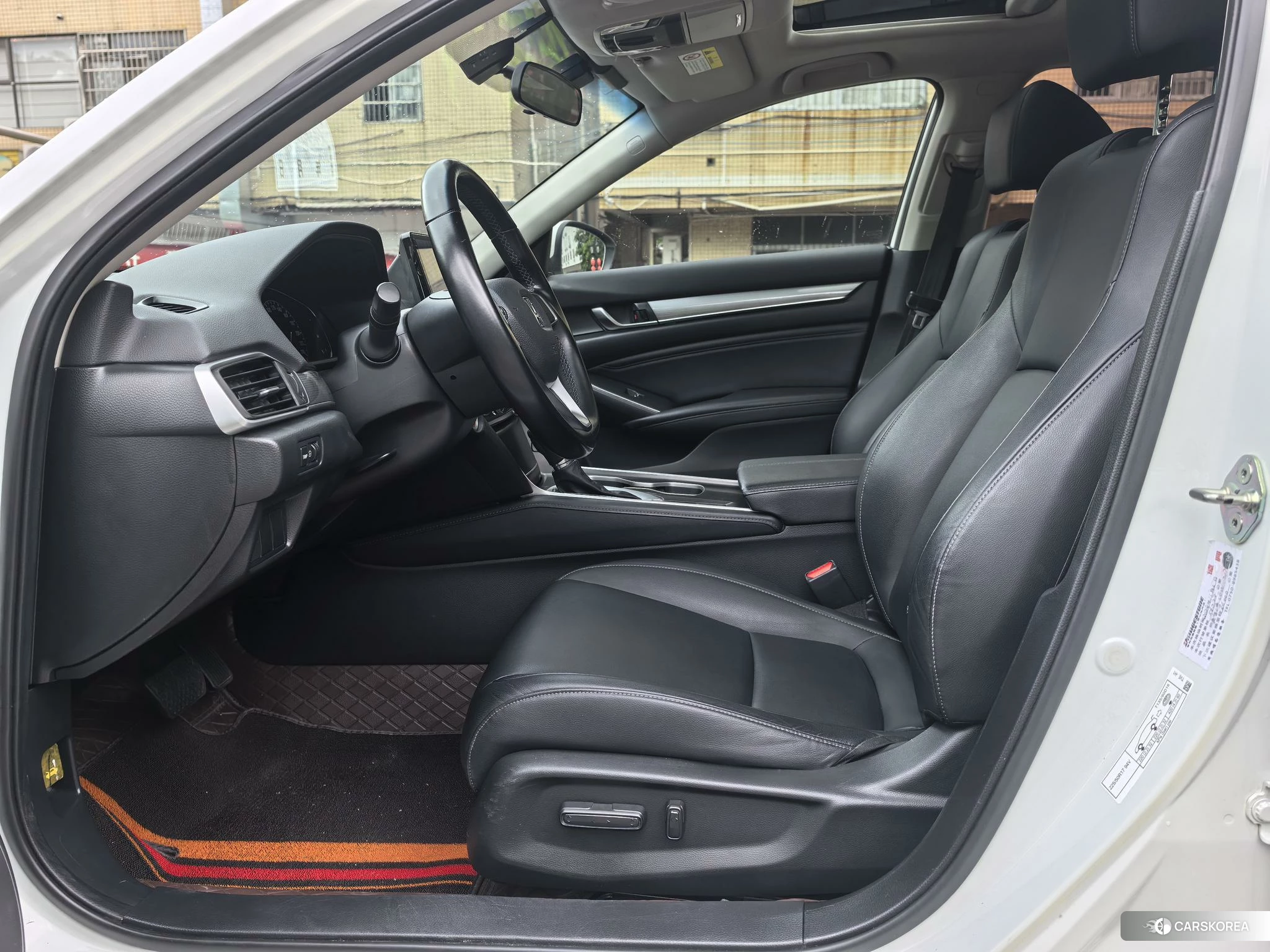 Honda Accord 2021 Белый из Китая, фото 4