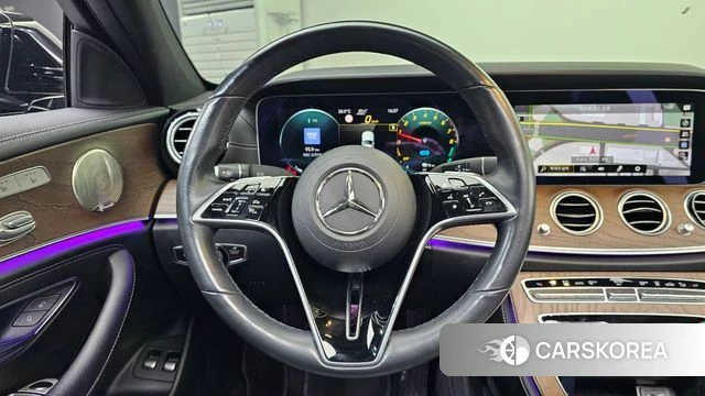 Mercedes-Benz E-Class W213 2022 Черный из Кореи, фото 4