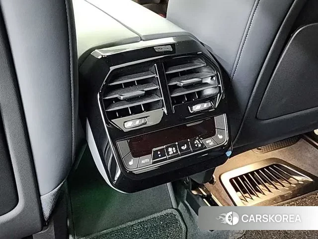 BMW iX 2022 Темно-зеленый из Кореи, фото 4