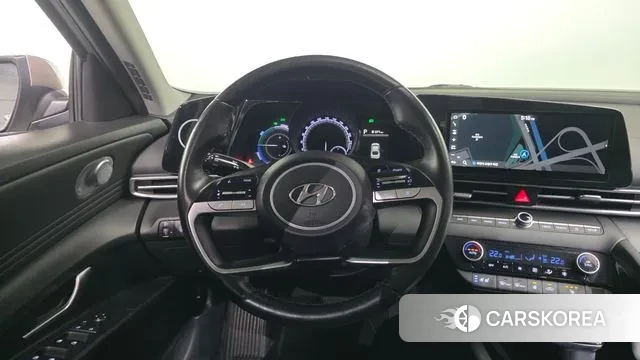 Hyundai Avante Hybrid (CN7) 2021 Серебристо-серый из Кореи, фото 4