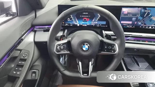 BMW 5 Series (G60) 2023 Серый из Кореи, фото 4