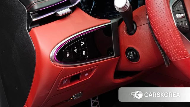 Genesis GV70 2023 Серый из Кореи, фото 4