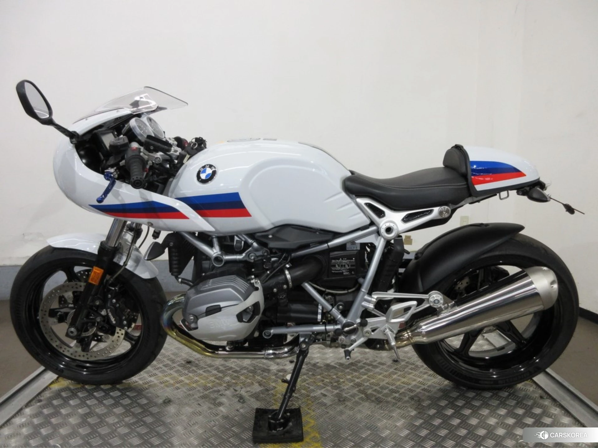 BMW R NINE T RACER 2017 из Японии