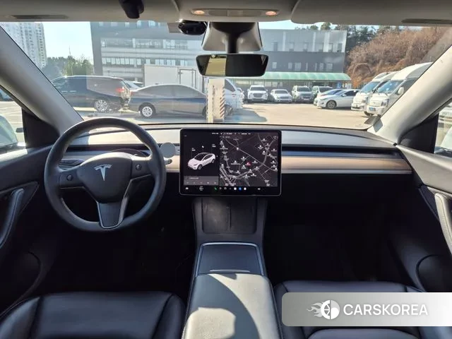 Tesla Model Y 2021 Белый из Кореи, фото 4