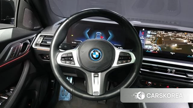 BMW i4 2023 Черный из Кореи, фото 4
