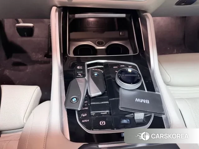 BMW X6 (G06) 2024 Черный из Кореи, фото 4