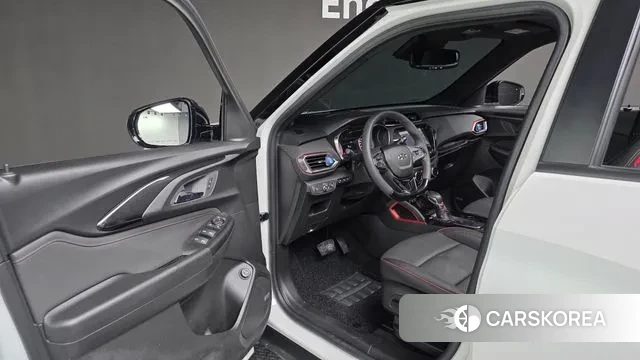 Chevrolet (GM Daewoo) Trailblazer 2022 Белый из Кореи, фото 4