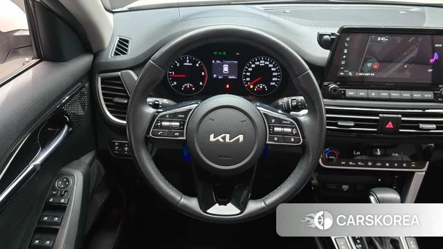 Kia Seltos 2021 Белый из Кореи, фото 4