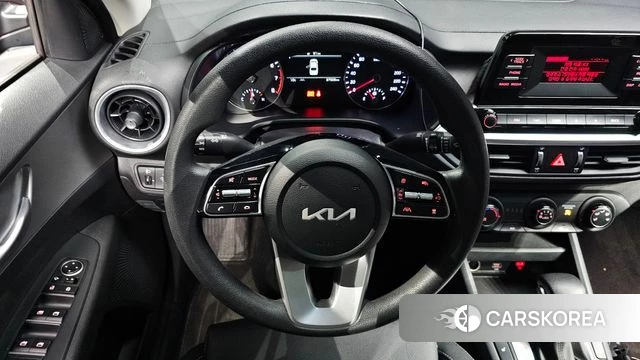 Kia The New K3 2nd generation 2022 Серый из Кореи, фото 4