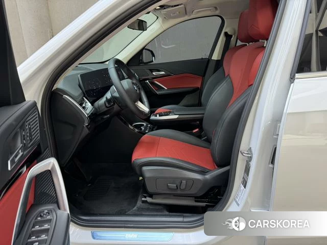 BMW X1 2023 Белый из Китая, фото 4