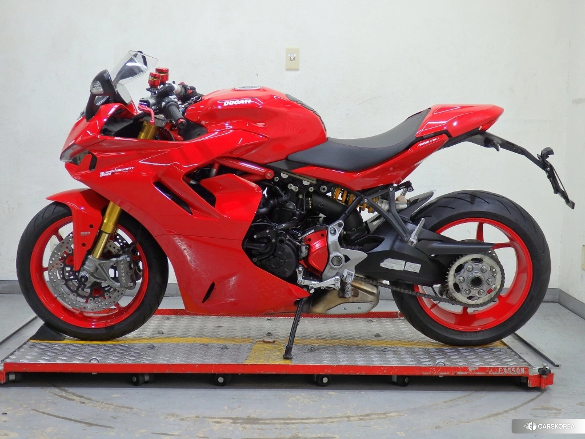 Проданный Ducati SUPERSPORT S 2021 из Японии, фото 4