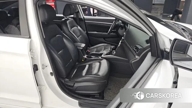 Hyundai The New Avante AD 2018 Белый из Кореи, фото 4