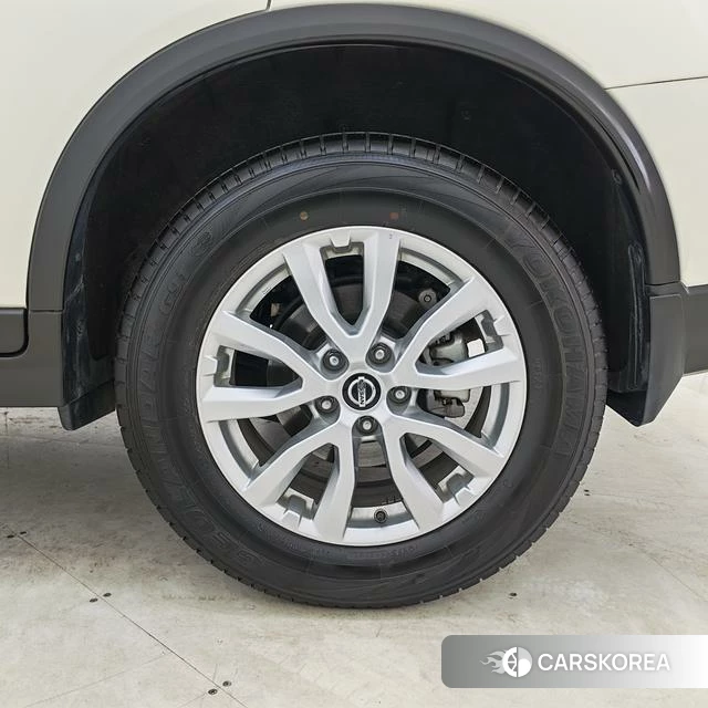 Nissan Qijun 2023 Белый из Китая, фото 4