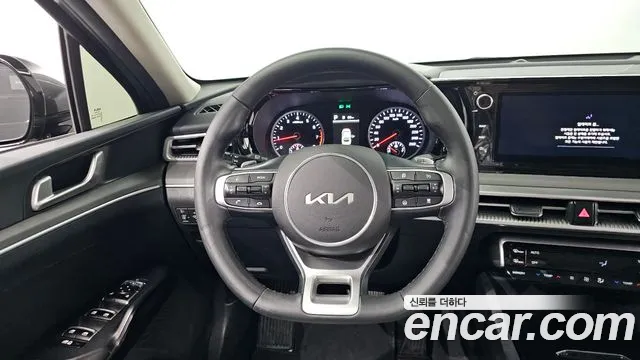 Kia K5 3rd generation 2023 Серый из Кореи, фото 4