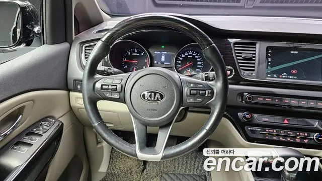 Kia The New Carnival id 2497183 из Кореи 4