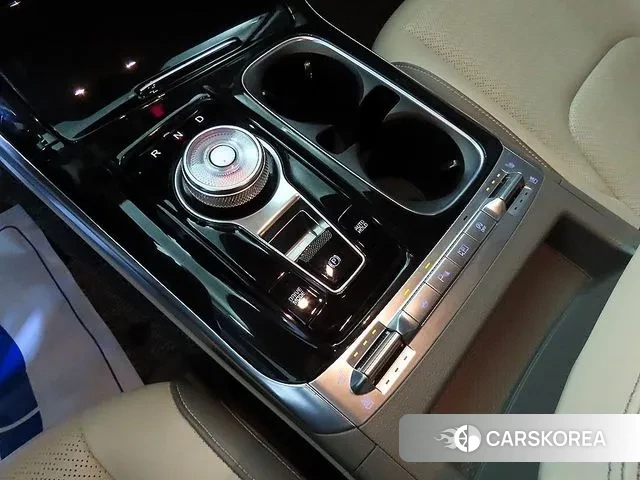 Kia Carnival 4th generation 2021 Черный из Кореи, фото 4