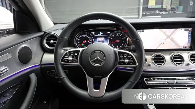 Mercedes-Benz E-Class W213 2019 Белый из Кореи, фото 4