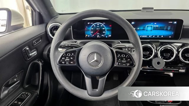 Mercedes-Benz A-Class W177 2019 Белый из Кореи, фото 4