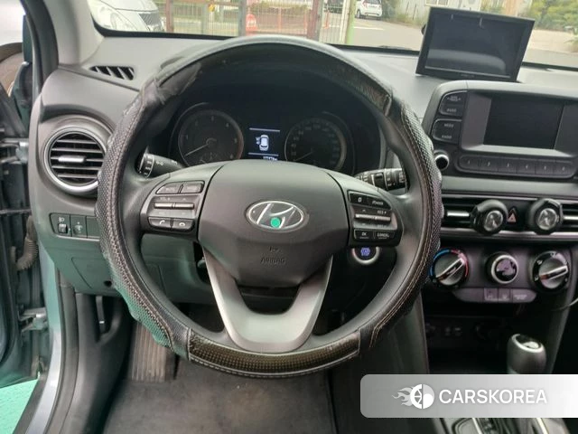 Hyundai Kona 2019 Серебристо-серый из Кореи, фото 4