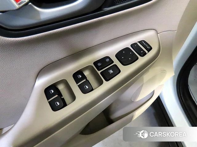 Hyundai Kona 2019 Белый из Кореи, фото 4