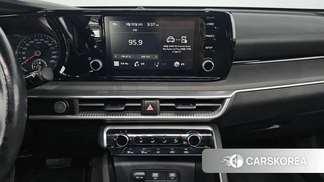 Kia K5 3rd generation 2021 Черный из Кореи, фото 4
