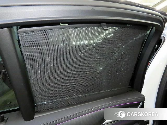 BMW 5 Series (G30) 2023 Белый из Кореи, фото 4