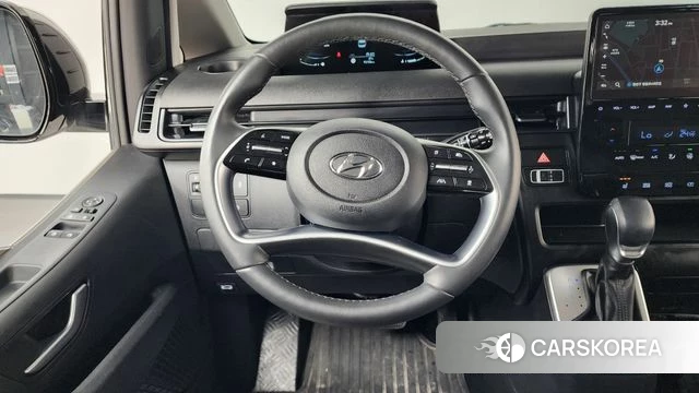 Hyundai Staria 2022 Белый из Кореи, фото 4